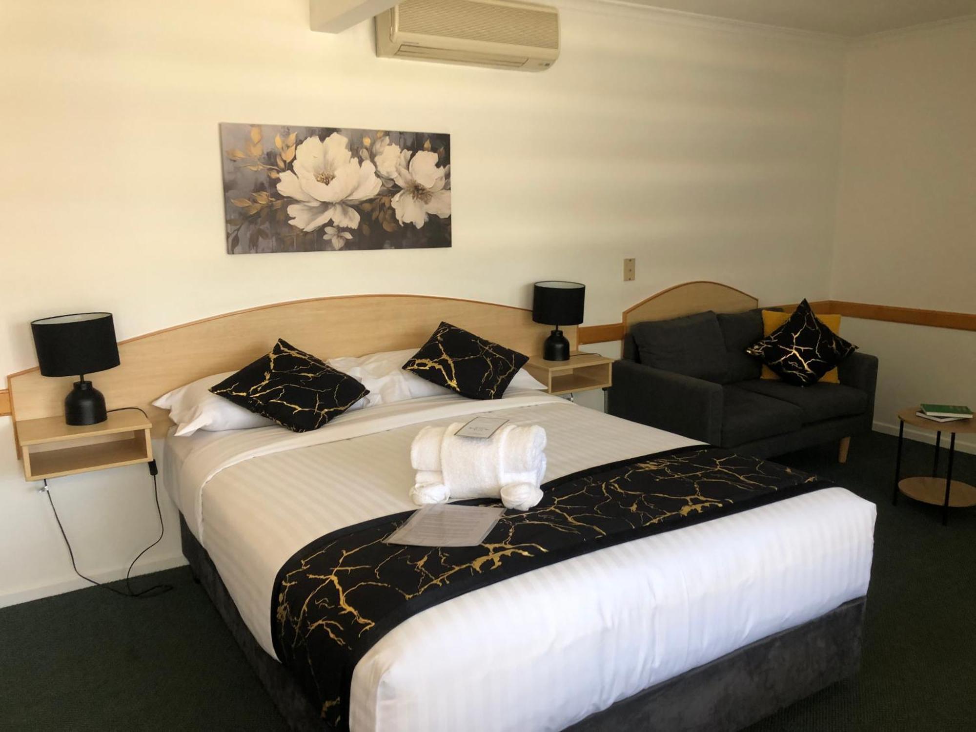 Warwick Vines Motel Extérieur photo
